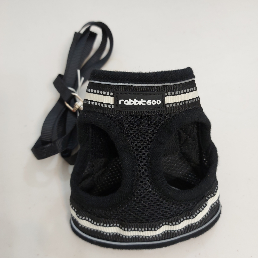 rabbitgoo Black Cat Harness and Leash Set